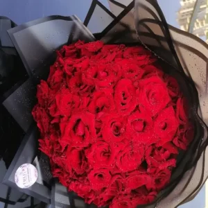 Delicate hypericum bouquet