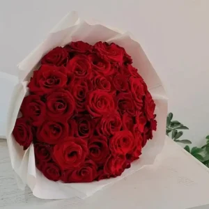 Symphony: a bouquet of violets