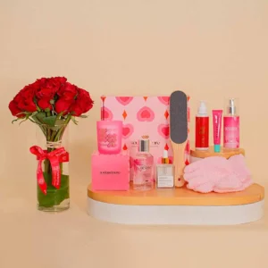 Soulandmore Filled with love Bundle and 15 Red roses